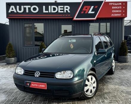 Зеленый Фольксваген Гольф, объемом двигателя 1.6 л и пробегом 220 тыс. км за 4900 $, фото 1 на Automoto.ua