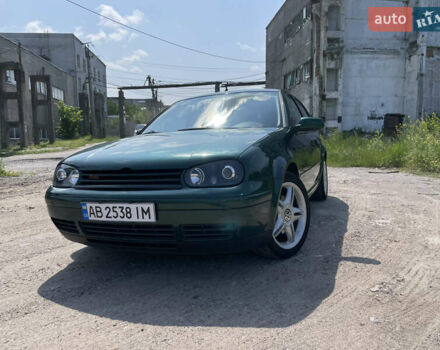 Зеленый Фольксваген Гольф, объемом двигателя 1.8 л и пробегом 213 тыс. км за 5300 $, фото 1 на Automoto.ua