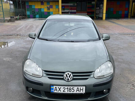 Зелений Фольксваген Гольф, об'ємом двигуна 1.6 л та пробігом 257 тис. км за 5700 $, фото 1 на Automoto.ua