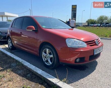 Оранжевый Фольксваген Гольф, объемом двигателя 1.39 л и пробегом 210 тыс. км за 5200 $, фото 1 на Automoto.ua
