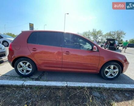 Оранжевый Фольксваген Гольф, объемом двигателя 1.39 л и пробегом 210 тыс. км за 5200 $, фото 6 на Automoto.ua