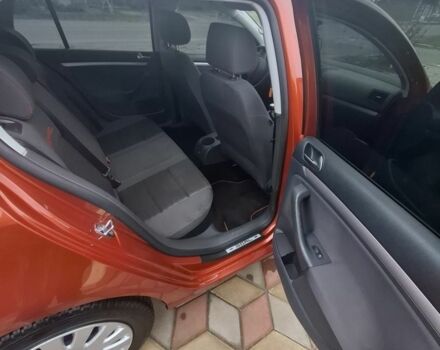 Оранжевый Фольксваген Гольф, объемом двигателя 1.6 л и пробегом 201 тыс. км за 6300 $, фото 12 на Automoto.ua