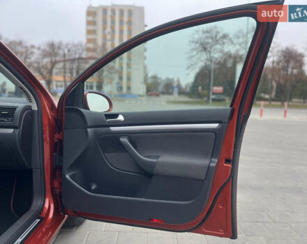 Помаранчевий Фольксваген Гольф, об'ємом двигуна 1.4 л та пробігом 232 тис. км за 6190 $, фото 38 на Automoto.ua