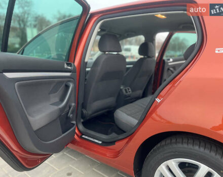 Помаранчевий Фольксваген Гольф, об'ємом двигуна 1.4 л та пробігом 232 тис. км за 6190 $, фото 50 на Automoto.ua