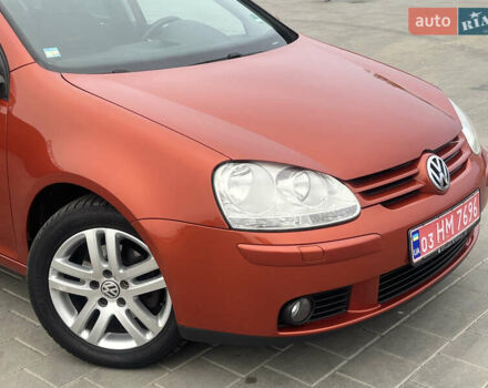 Помаранчевий Фольксваген Гольф, об'ємом двигуна 1.4 л та пробігом 232 тис. км за 6190 $, фото 4 на Automoto.ua
