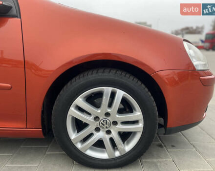 Помаранчевий Фольксваген Гольф, об'ємом двигуна 1.4 л та пробігом 232 тис. км за 6190 $, фото 13 на Automoto.ua