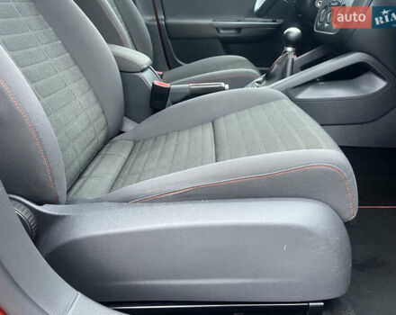 Помаранчевий Фольксваген Гольф, об'ємом двигуна 1.4 л та пробігом 232 тис. км за 6190 $, фото 43 на Automoto.ua