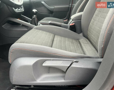 Помаранчевий Фольксваген Гольф, об'ємом двигуна 1.4 л та пробігом 232 тис. км за 6190 $, фото 30 на Automoto.ua