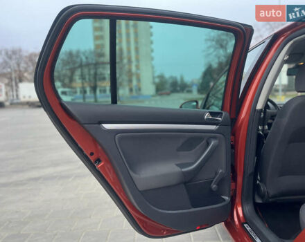 Помаранчевий Фольксваген Гольф, об'ємом двигуна 1.4 л та пробігом 232 тис. км за 6190 $, фото 49 на Automoto.ua