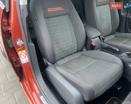 Помаранчевий Фольксваген Гольф, об'ємом двигуна 1.4 л та пробігом 232 тис. км за 6190 $, фото 42 на Automoto.ua