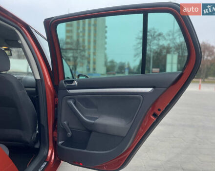 Помаранчевий Фольксваген Гольф, об'ємом двигуна 1.4 л та пробігом 232 тис. км за 6190 $, фото 54 на Automoto.ua