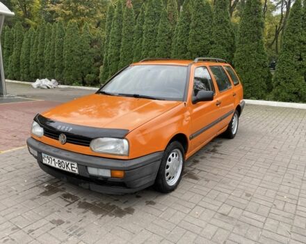 Помаранчевий Фольксваген Гольф, об'ємом двигуна 1.8 л та пробігом 139 тис. км за 2850 $, фото 2 на Automoto.ua