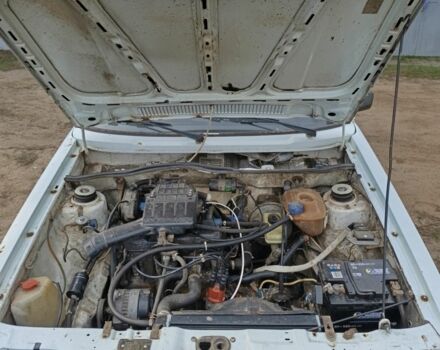 Білий Фольксваген Джетта, об'ємом двигуна 1.8 л та пробігом 200 тис. км за 1000 $, фото 6 на Automoto.ua