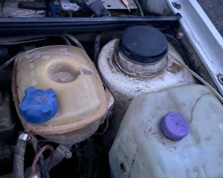 Белый Фольксваген Джетта, объемом двигателя 1.26 л и пробегом 250 тыс. км за 800 $, фото 10 на Automoto.ua