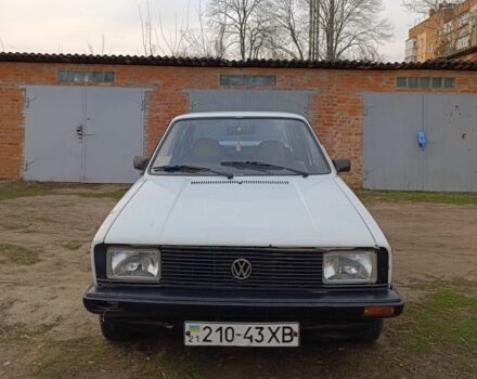 Білий Фольксваген Джетта, об'ємом двигуна 1.8 л та пробігом 200 тис. км за 1000 $, фото 1 на Automoto.ua