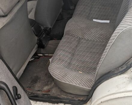 Белый Фольксваген Джетта, объемом двигателя 1.6 л и пробегом 474 тыс. км за 600 $, фото 4 на Automoto.ua