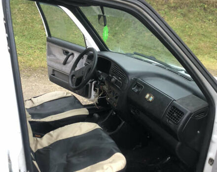 Білий Фольксваген Джетта, об'ємом двигуна 1.6 л та пробігом 250 тис. км за 1350 $, фото 4 на Automoto.ua