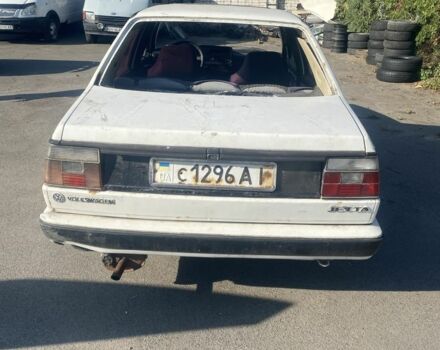 Белый Фольксваген Джетта, объемом двигателя 1.8 л и пробегом 255 тыс. км за 550 $, фото 5 на Automoto.ua