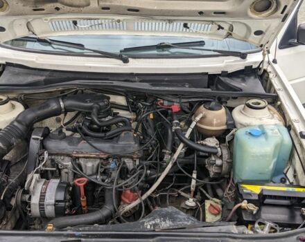 Білий Фольксваген Джетта, об'ємом двигуна 1.8 л та пробігом 300 тис. км за 1300 $, фото 6 на Automoto.ua