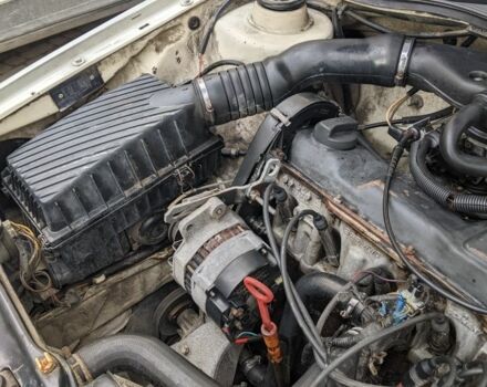 Білий Фольксваген Джетта, об'ємом двигуна 1.8 л та пробігом 300 тис. км за 1300 $, фото 8 на Automoto.ua