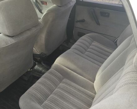 Белый Фольксваген Джетта, объемом двигателя 1.8 л и пробегом 300 тыс. км за 714 $, фото 4 на Automoto.ua