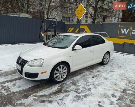 Білий Фольксваген Джетта, об'ємом двигуна 1.98 л та пробігом 212 тис. км за 8000 $, фото 1 на Automoto.ua