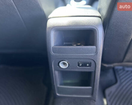 Білий Фольксваген Джетта, об'ємом двигуна 2.48 л та пробігом 220 тис. км за 8000 $, фото 23 на Automoto.ua