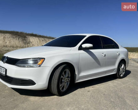 Білий Фольксваген Джетта, об'ємом двигуна 2.48 л та пробігом 220 тис. км за 8000 $, фото 2 на Automoto.ua