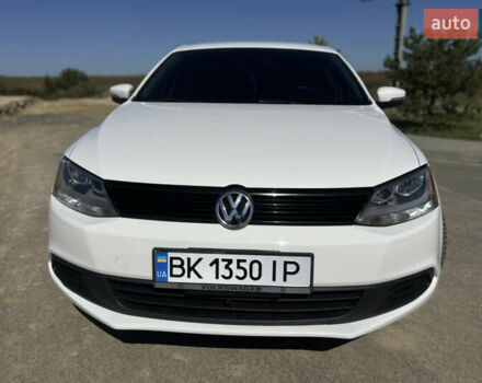 Білий Фольксваген Джетта, об'ємом двигуна 2.48 л та пробігом 220 тис. км за 8000 $, фото 10 на Automoto.ua