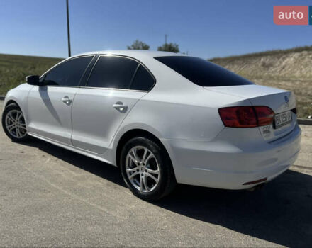 Білий Фольксваген Джетта, об'ємом двигуна 2.48 л та пробігом 220 тис. км за 8000 $, фото 4 на Automoto.ua