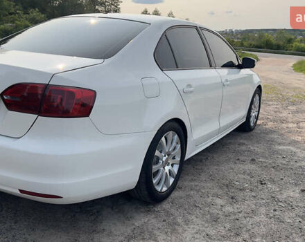 Белый Фольксваген Джетта, объемом двигателя 2.5 л и пробегом 233 тыс. км за 8999 $, фото 6 на Automoto.ua