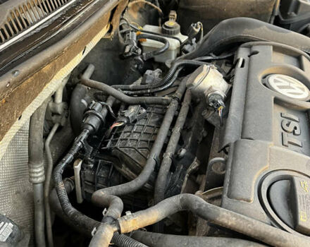 Білий Фольксваген Джетта, об'ємом двигуна 1.39 л та пробігом 205 тис. км за 7500 $, фото 8 на Automoto.ua