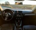 Фольксваген Джетта 2011 в Чернигове на Automoto.ua Белый Фольксваген Джетта, объемом двигателя 2 л и пробегом 250 тыс. км за 7000 $, фото 3 на Automoto.ua