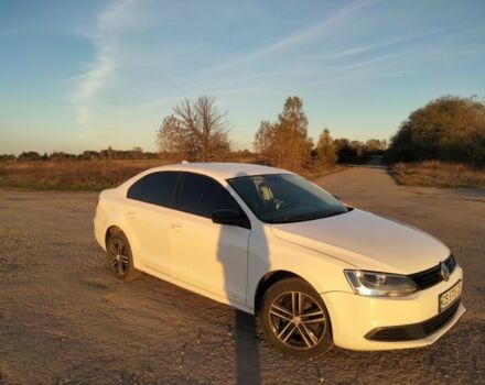 Фольксваген Джетта 2011 в Чернигове на Automoto.ua Белый Фольксваген Джетта, объемом двигателя 2 л и пробегом 250 тыс. км за 7000 $, фото 1 на Automoto.ua