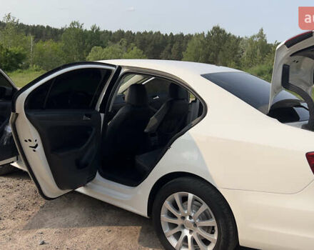 Белый Фольксваген Джетта, объемом двигателя 2.5 л и пробегом 233 тыс. км за 8999 $, фото 25 на Automoto.ua