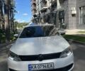 Білий Фольксваген Джетта, об'ємом двигуна 2.5 л та пробігом 206 тис. км за 9000 $, фото 3 на Automoto.ua