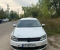 Белый Фольксваген Джетта, объемом двигателя 2.48 л и пробегом 330 тыс. км за 3000 $, фото 1 на Automoto.ua