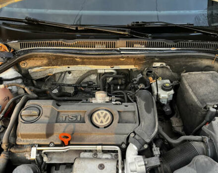 Білий Фольксваген Джетта, об'ємом двигуна 1.39 л та пробігом 205 тис. км за 7500 $, фото 6 на Automoto.ua