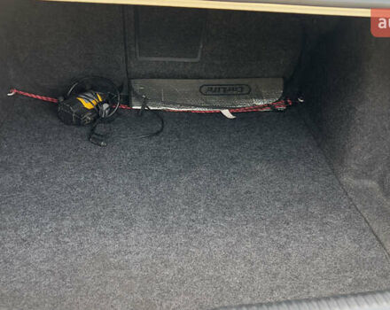 Белый Фольксваген Джетта, объемом двигателя 2.5 л и пробегом 233 тыс. км за 8999 $, фото 23 на Automoto.ua