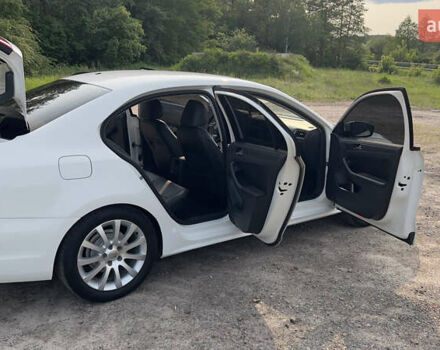 Белый Фольксваген Джетта, объемом двигателя 2.5 л и пробегом 233 тыс. км за 8999 $, фото 24 на Automoto.ua