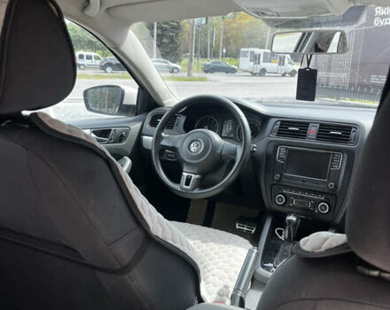 Белый Фольксваген Джетта, объемом двигателя 1.4 л и пробегом 205 тыс. км за 6700 $, фото 7 на Automoto.ua