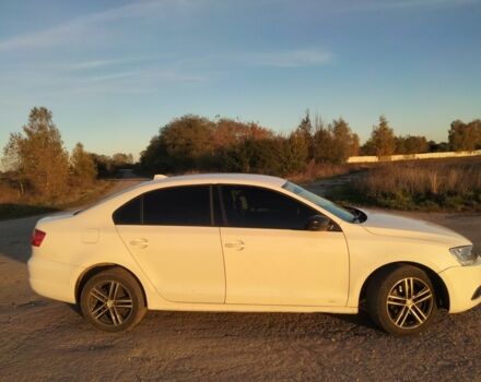 Фольксваген Джетта 2011 в Чернигове на Automoto.ua Белый Фольксваген Джетта, объемом двигателя 2 л и пробегом 250 тыс. км за 7000 $, фото 4 на Automoto.ua