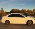 Фольксваген Джетта 2011 в Чернигове на Automoto.ua Белый Фольксваген Джетта, объемом двигателя 2 л и пробегом 250 тыс. км за 7000 $, фото 4 на Automoto.ua