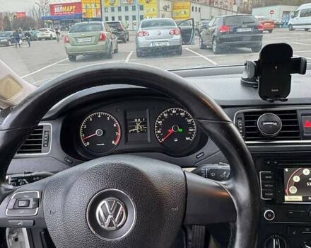 Белый Фольксваген Джетта, объемом двигателя 2.48 л и пробегом 241 тыс. км за 8700 $, фото 2 на Automoto.ua