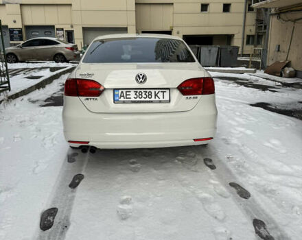 Белый Фольксваген Джетта, объемом двигателя 2.48 л и пробегом 286 тыс. км за 9200 $, фото 5 на Automoto.ua