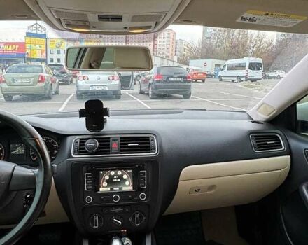 Белый Фольксваген Джетта, объемом двигателя 2.48 л и пробегом 241 тыс. км за 8700 $, фото 6 на Automoto.ua