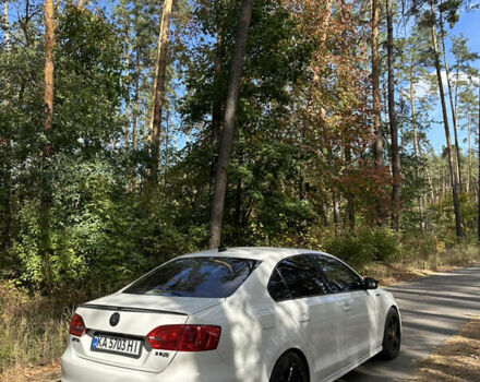 Белый Фольксваген Джетта, объемом двигателя 2.5 л и пробегом 140 тыс. км за 8200 $, фото 5 на Automoto.ua
