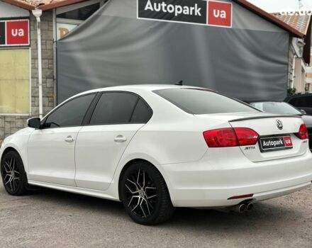 Белый Фольксваген Джетта, объемом двигателя 2.5 л и пробегом 265 тыс. км за 8590 $, фото 5 на Automoto.ua