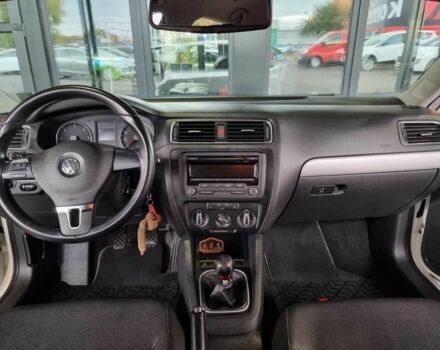 Білий Фольксваген Джетта, об'ємом двигуна 1.97 л та пробігом 180 тис. км за 10399 $, фото 17 на Automoto.ua