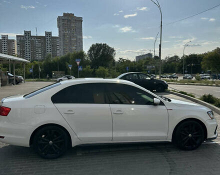 Белый Фольксваген Джетта, объемом двигателя 1.98 л и пробегом 209 тыс. км за 10000 $, фото 6 на Automoto.ua